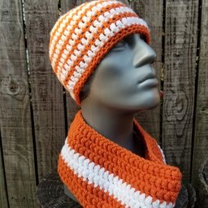 NWT Handmade Crochet Hat & Cowl Set Orange White Team Colora